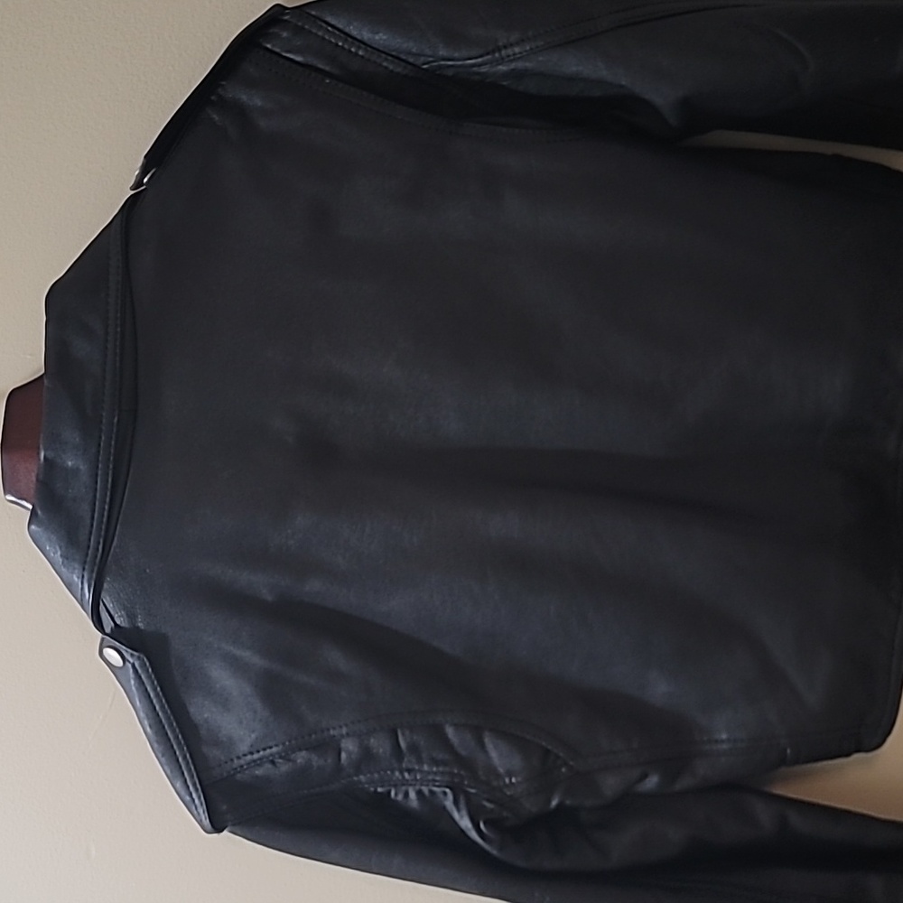 Women's Black Leather jacket Size M. - Picture 3 of 11
